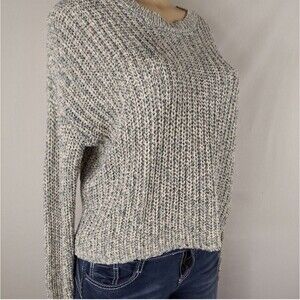 Francesca’s Harper heritage collection crop sweater, size L